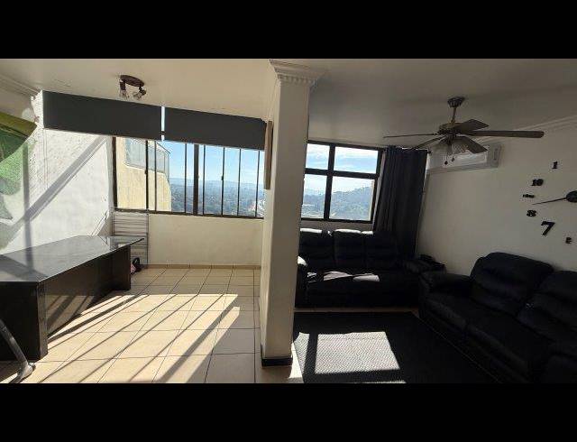 2 BEDROOM PROPERTY TO RENT IN PARADISE VALLEY